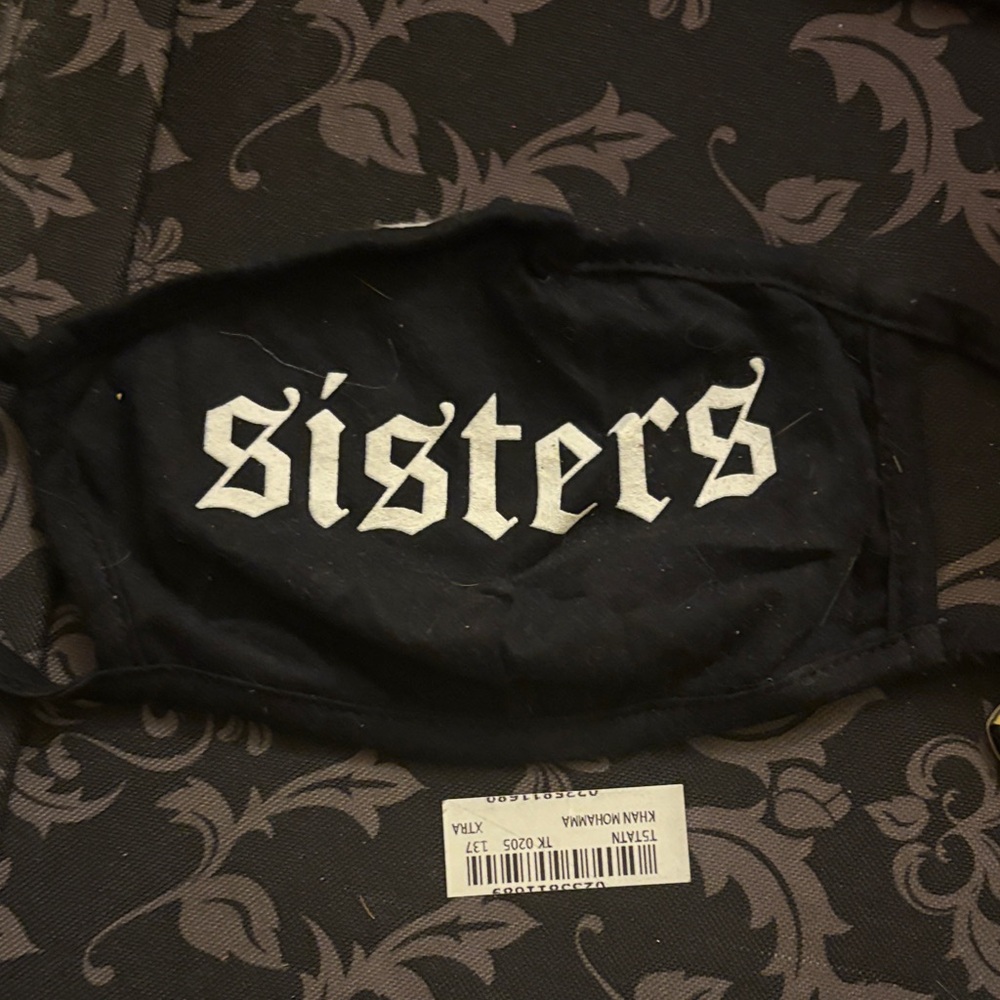 Black 'Sisters' Face Mask